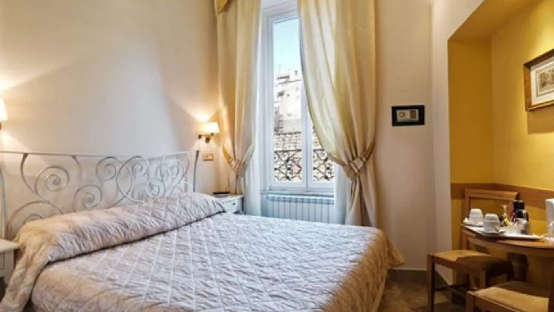 Le Clarisse Pantheon Hotel Rome