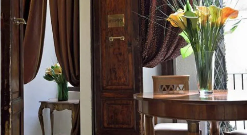 Le Clarisse Pantheon Hotel Rome