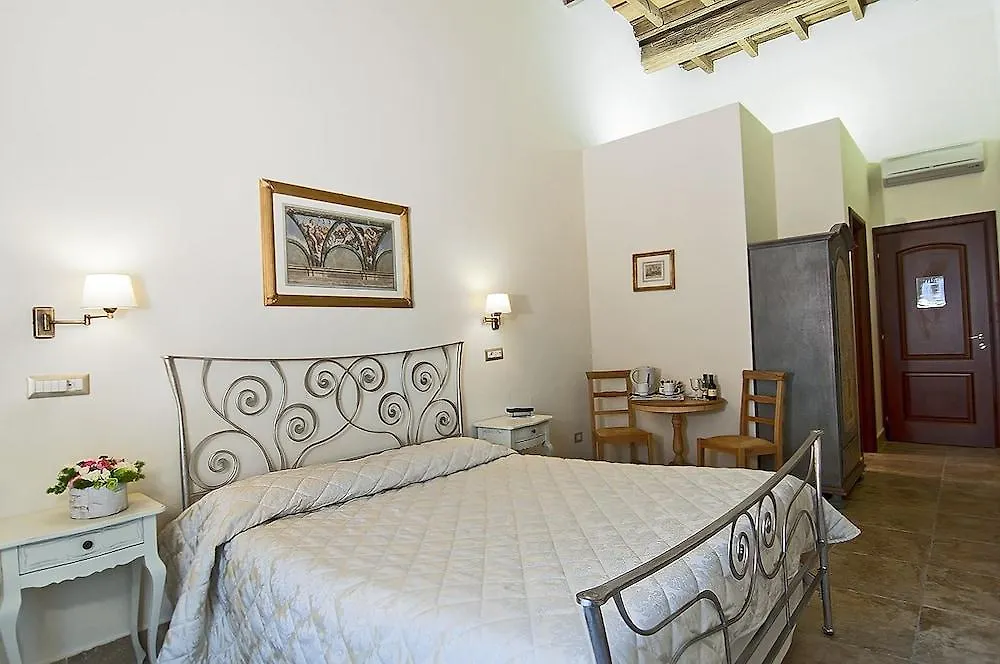Le Clarisse Pantheon Hotel Rome Italy