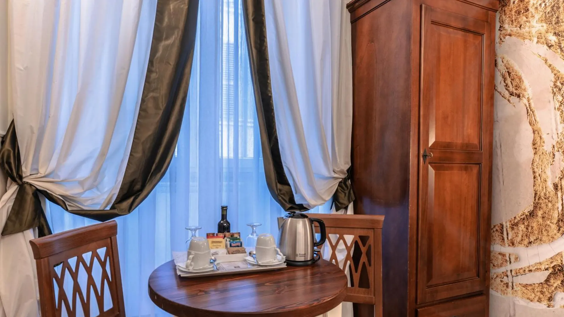 Le Clarisse Pantheon Hotel Rome