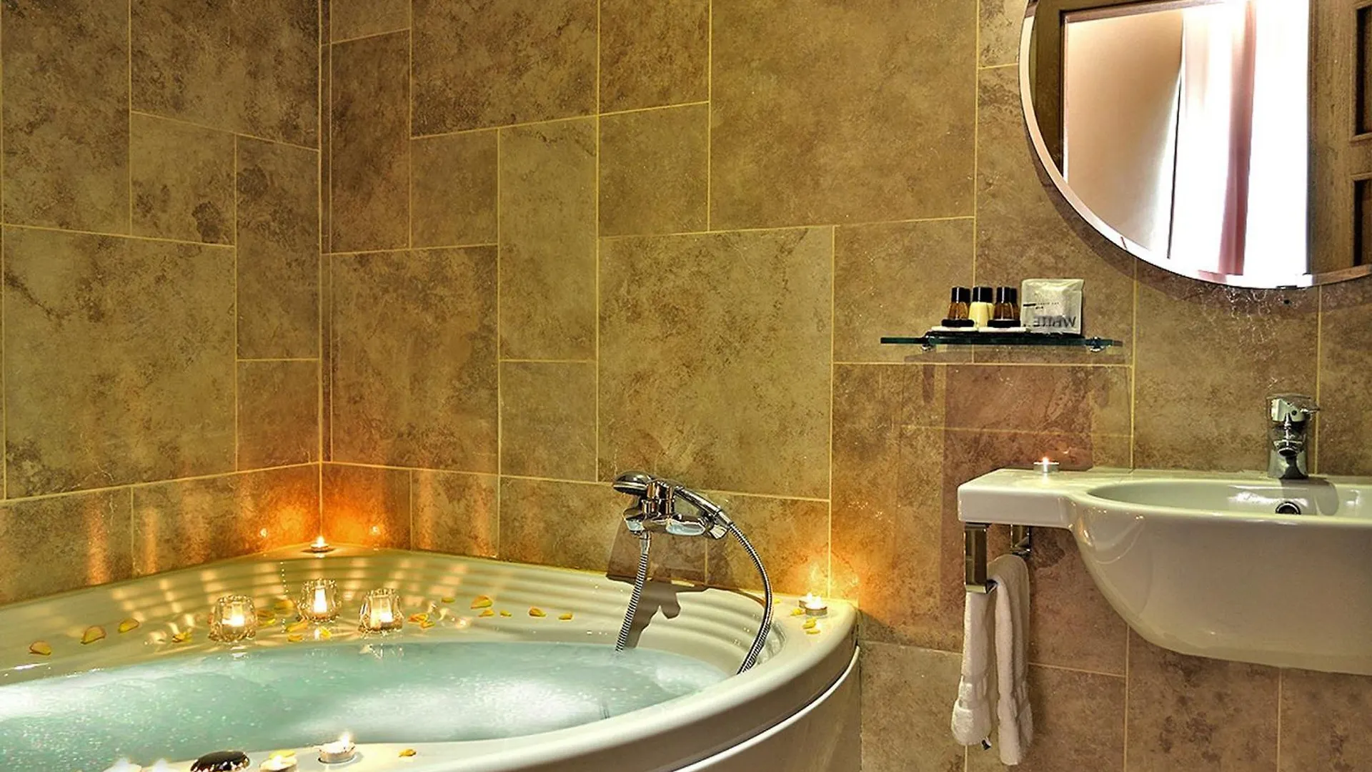Le Clarisse Pantheon Hotel Rome Italy