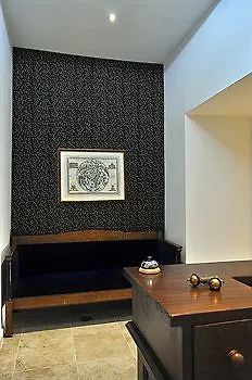 ***  Le Clarisse Pantheon Otel Roma İtalya