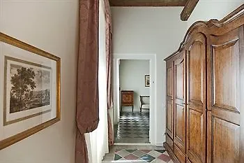 Le Clarisse Pantheon Hotel Rome 3*,  Italy