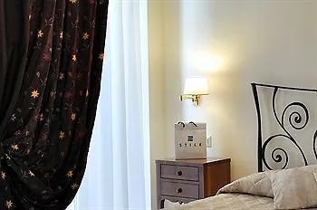 Le Clarisse Pantheon Hotel Rome 3*,