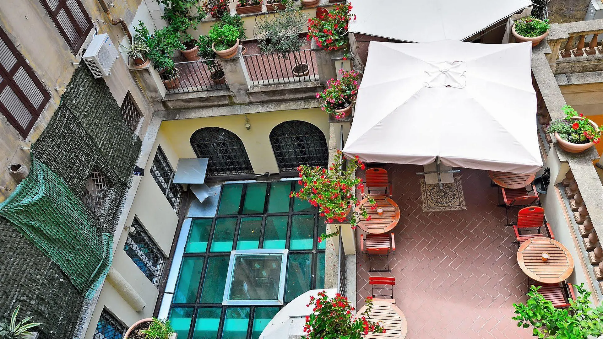 Le Clarisse Pantheon Hotel Rome 3*,  Italy