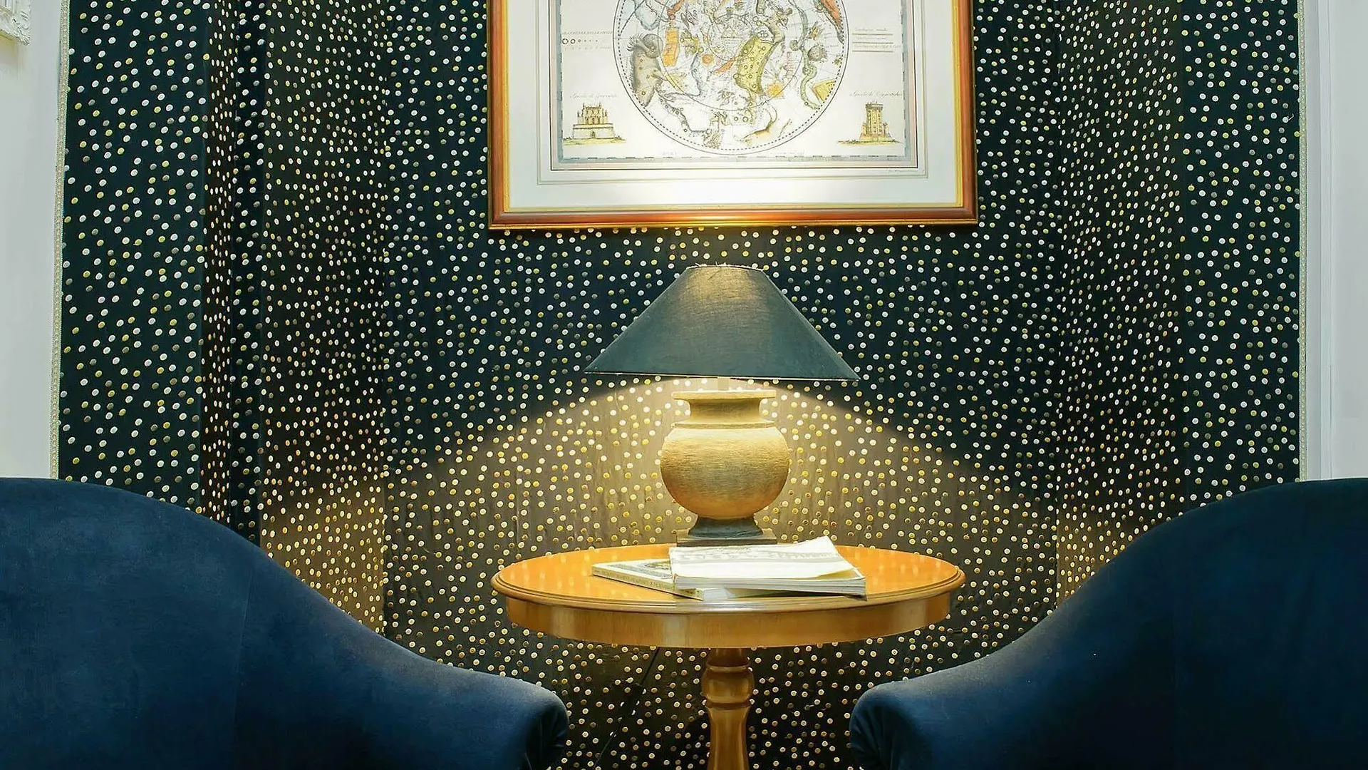Le Clarisse Pantheon Hotel Rome 3*,  Italy